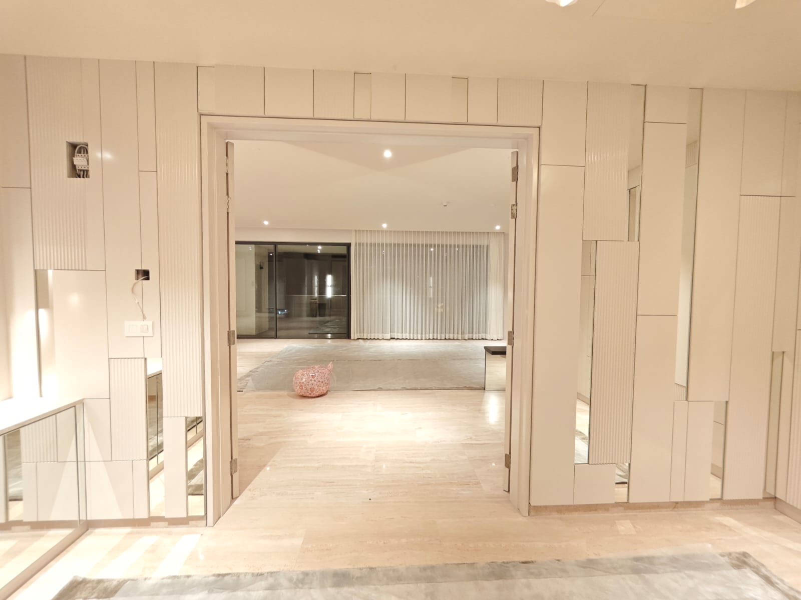 Fluted Panel Foyer